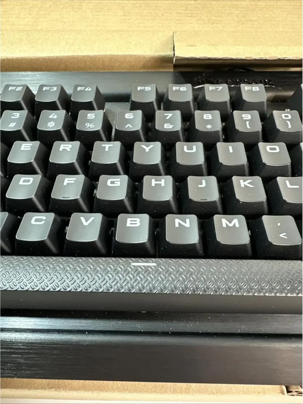 Corsair K70 LUX RGB Mechanical Gaming Keyboard Wired Illuminated‎ Black Aluminum
